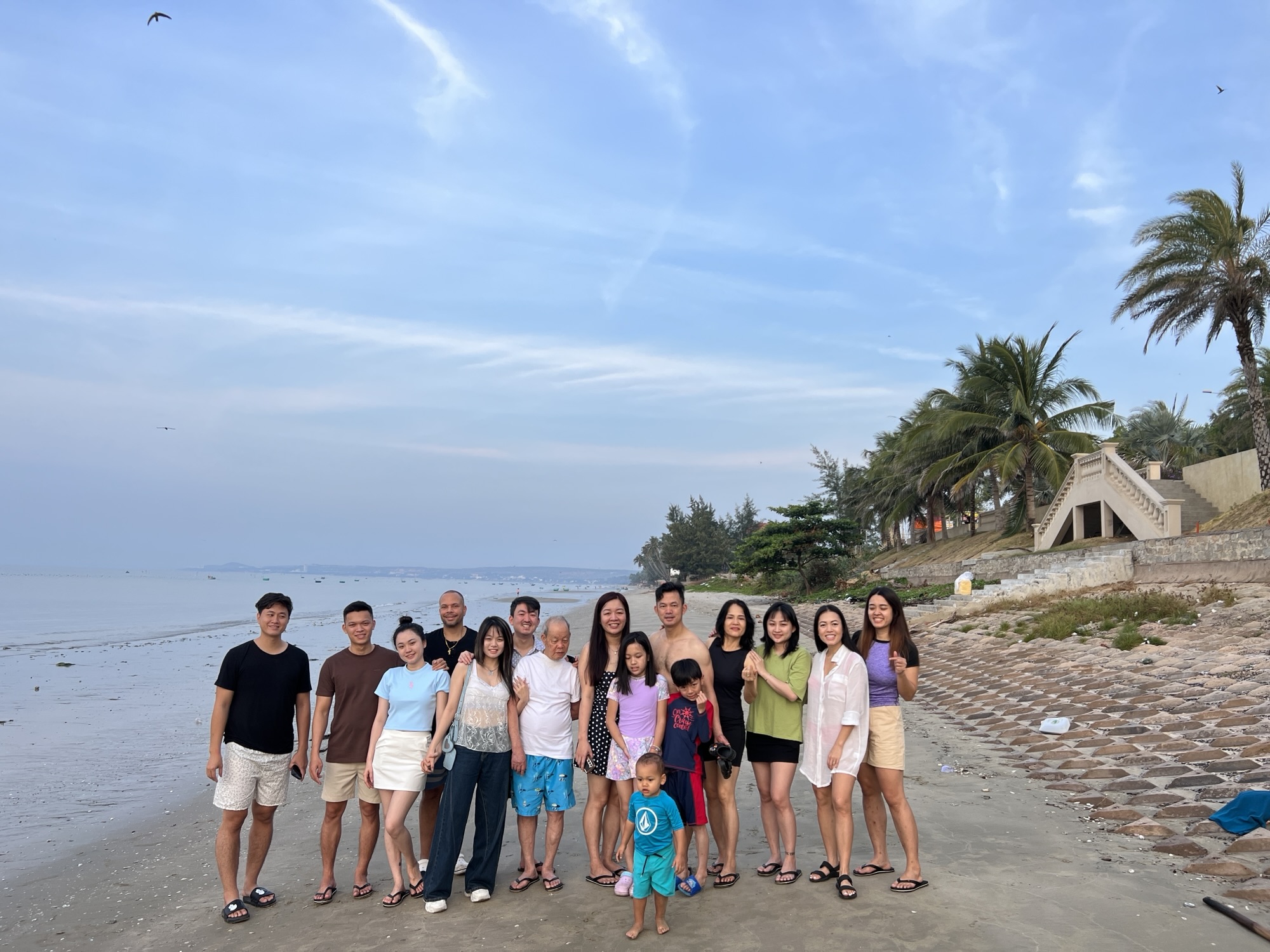 TTE in Vietnam with extended family on the beach